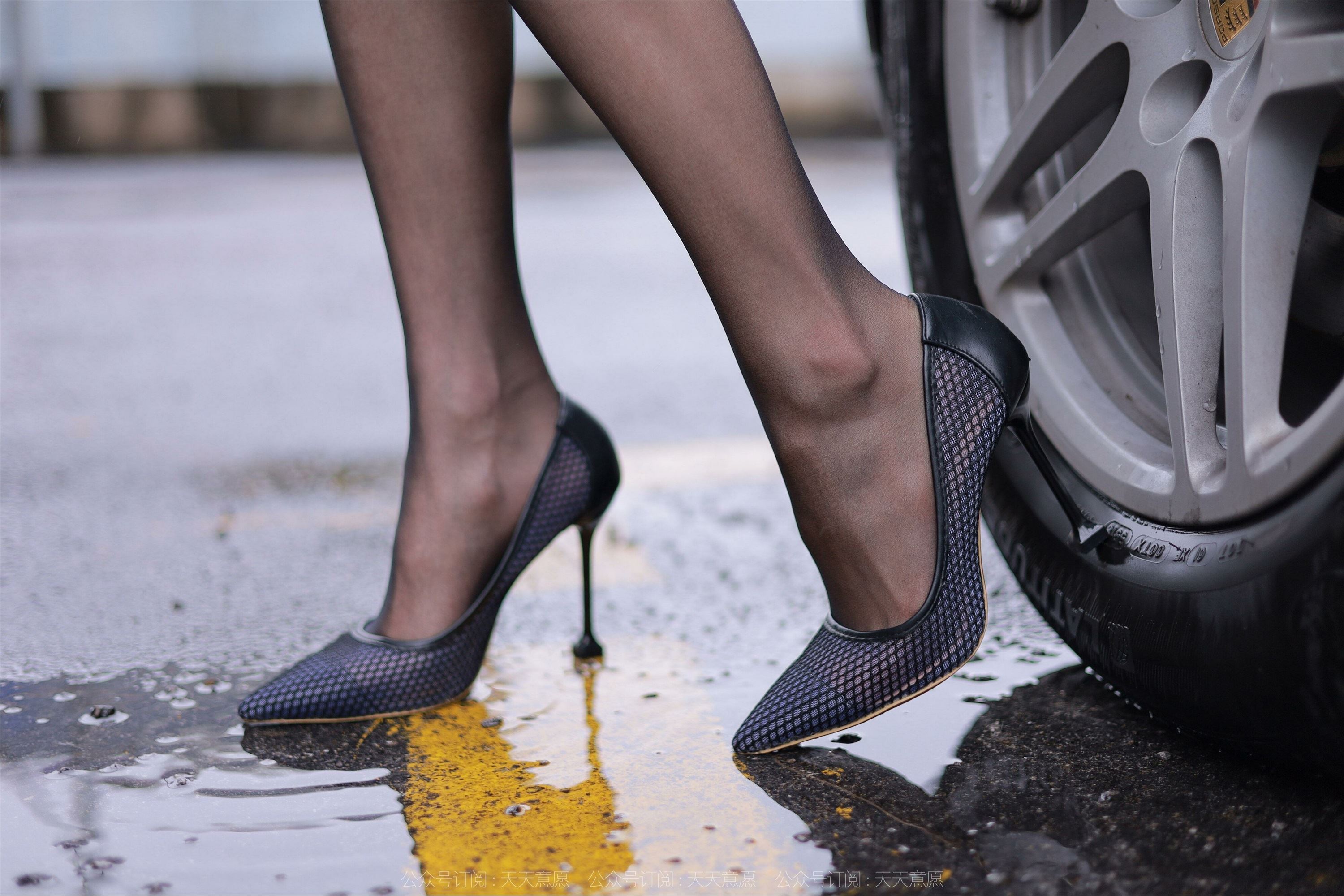 IESS异思趣向  2022.04.06 丝享家1051：小六《雨中的嘿丝》